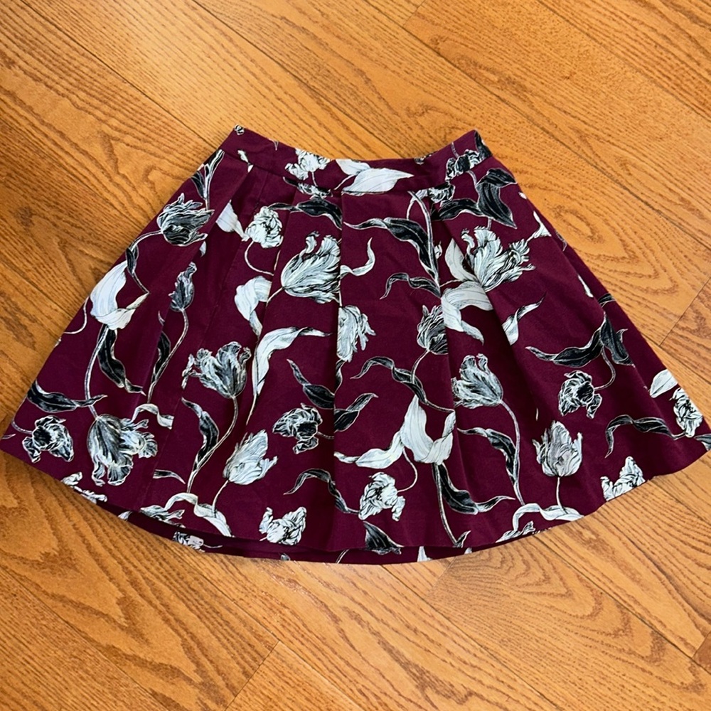Banana Republic skirt - Picture 1 of 6